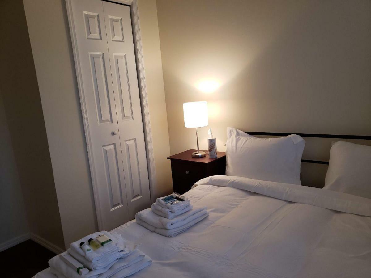 Brooklyn 3 Bedroom 1 Bathroom 8 Minutes To Subway 30 Minutes To Manhattan New York Bagian luar foto
